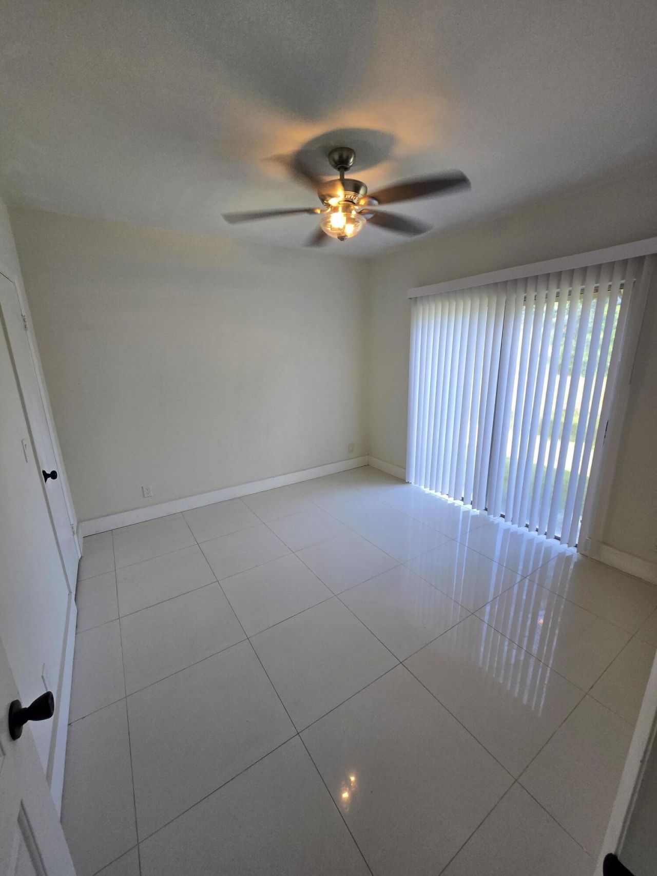 4083 Coral Springs Drive, Coral Springs, FL 33065 Photo