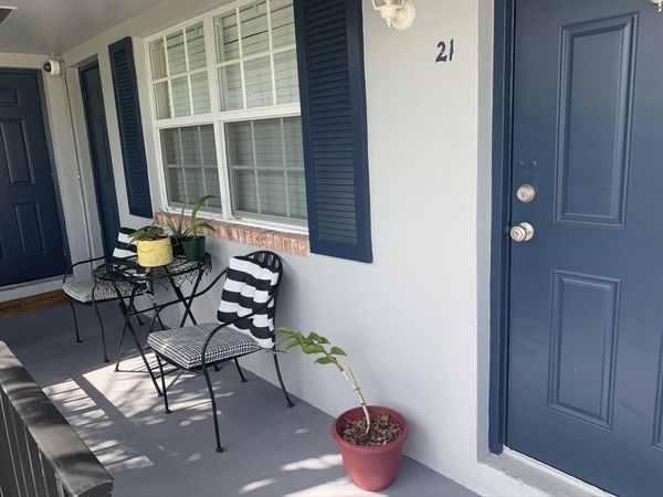 2701 MIDDLE RIVER Drive, Unit 21, Fort Lauderdale, FL 33306