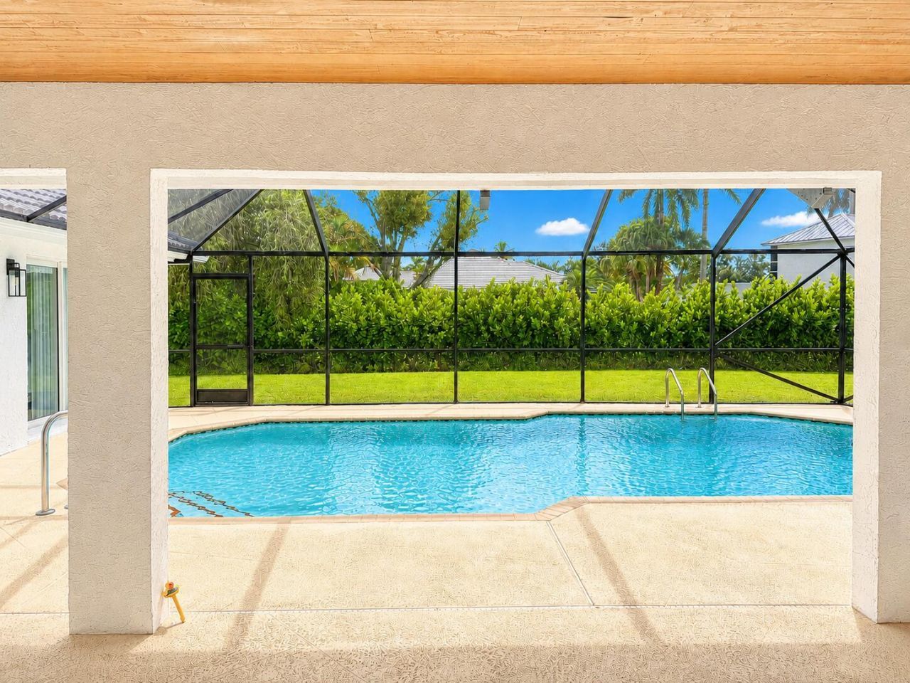 15545 Meadow Wood Drive, Wellington, FL 33414 Photo