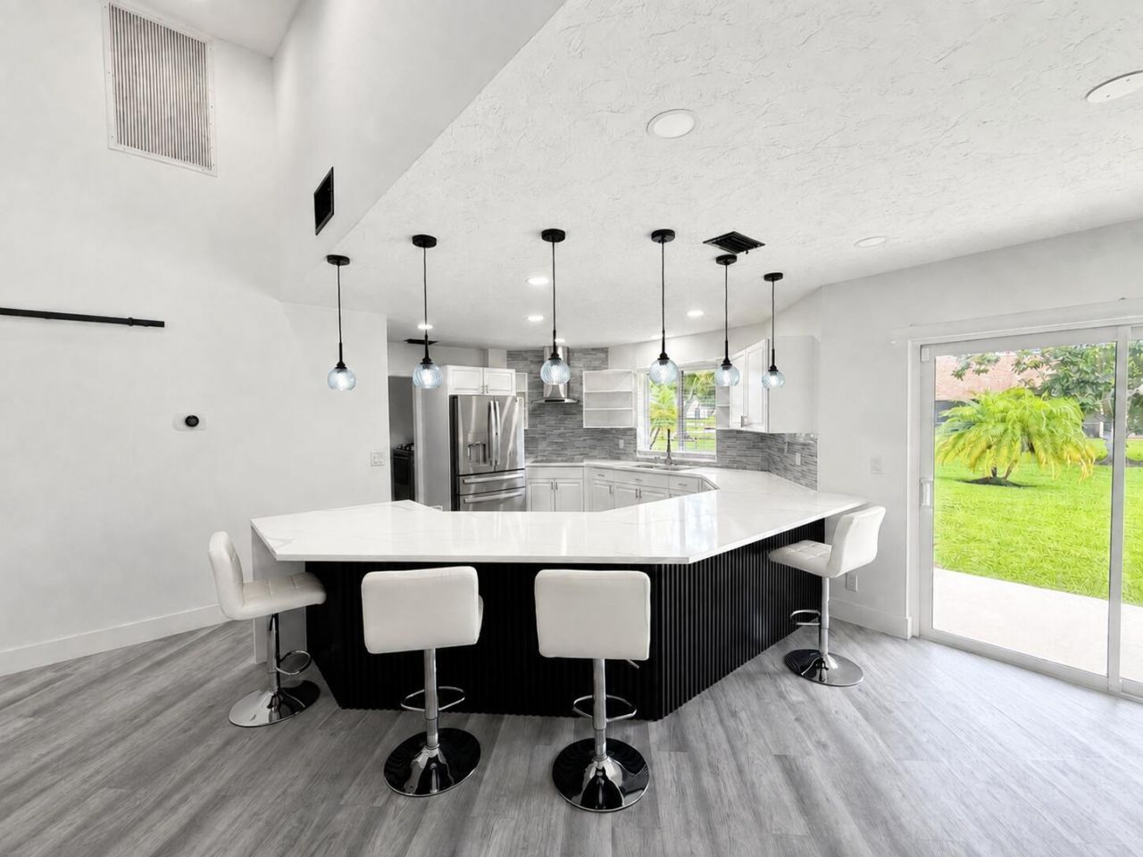 15545 Meadow Wood Drive, Wellington, FL 33414 Photo