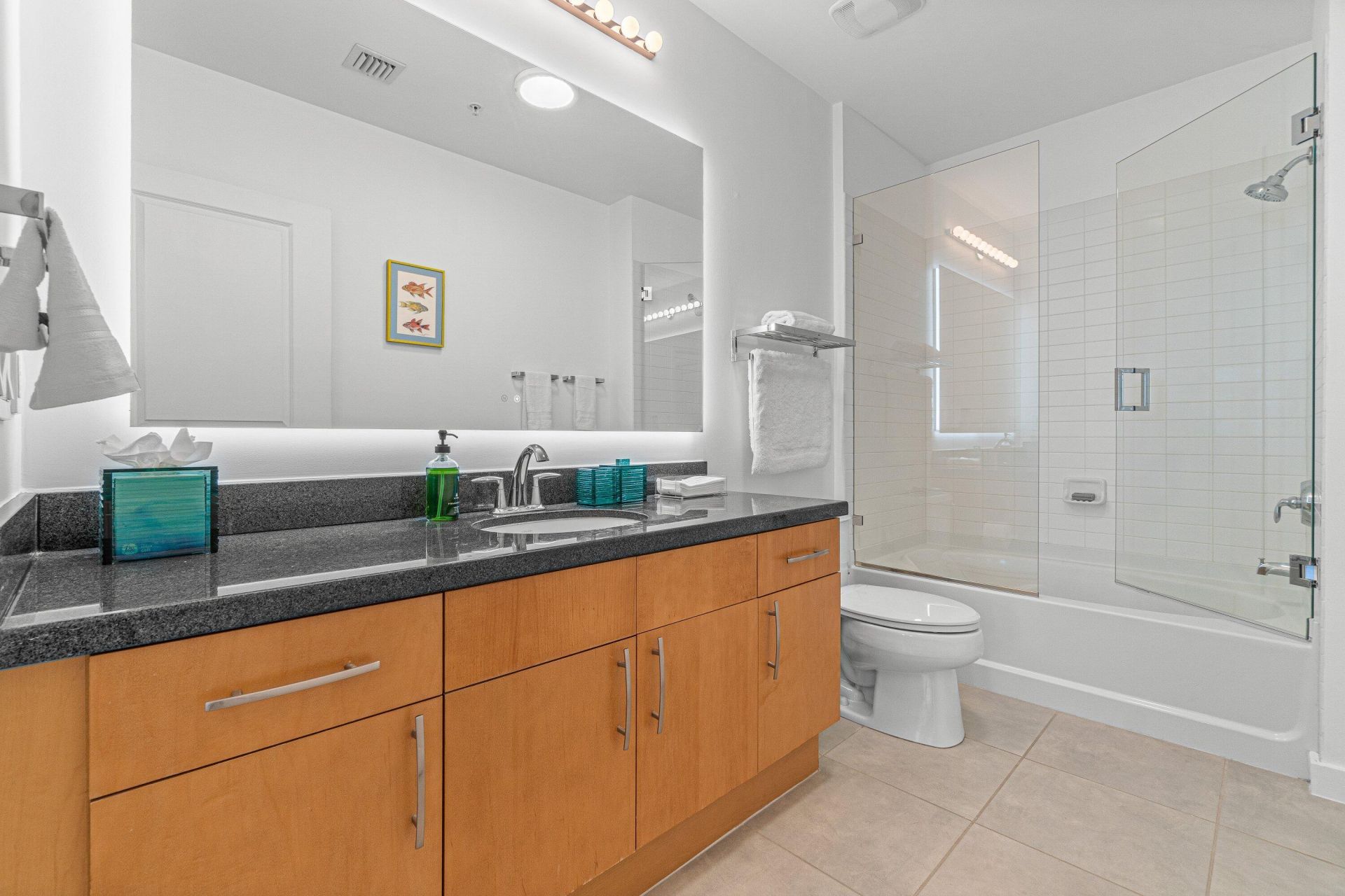 300 S Australian Avenue, Unit 1520, West Palm Beach, FL 33401 Photo