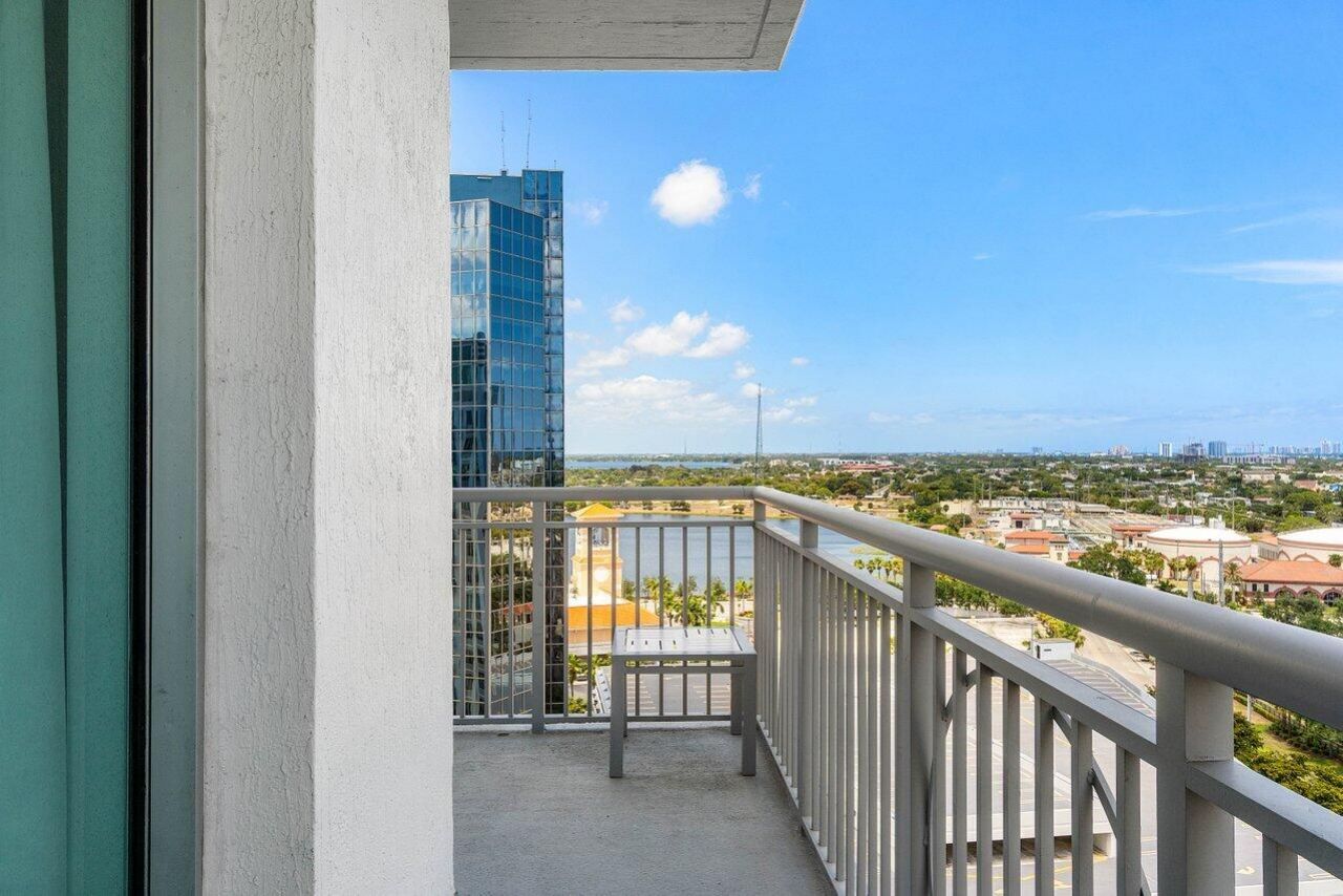 300 S Australian Avenue, Unit 1520, West Palm Beach, FL 33401 Photo