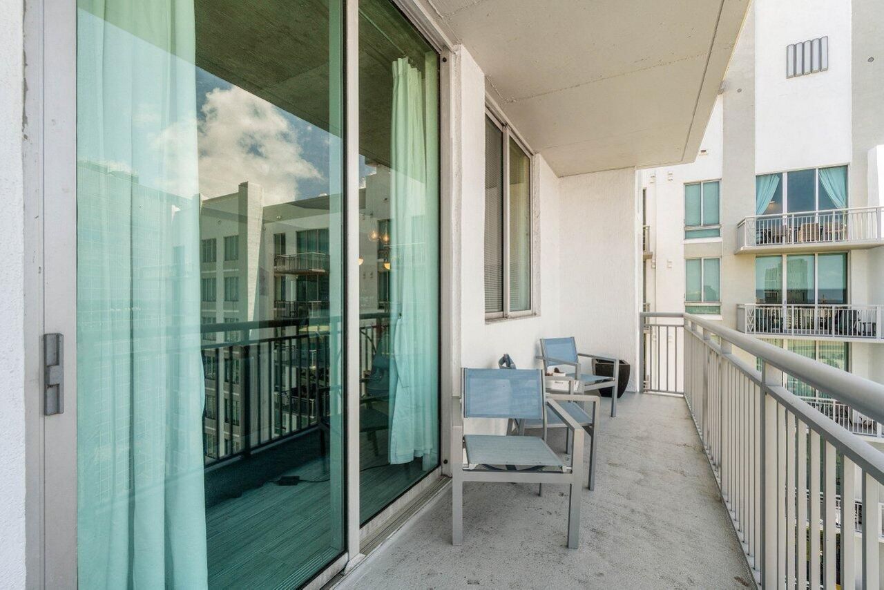 300 S Australian Avenue, Unit 1520, West Palm Beach, FL 33401 Photo