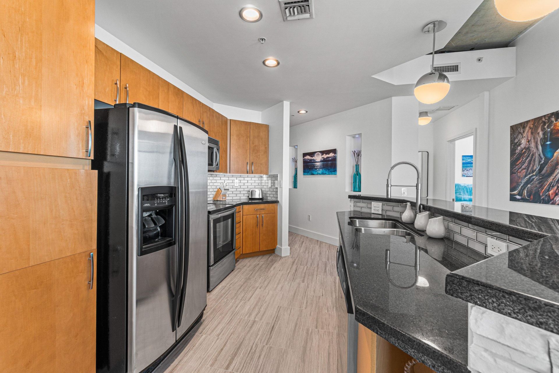 300 S Australian Avenue, Unit 1520, West Palm Beach, FL 33401 Photo