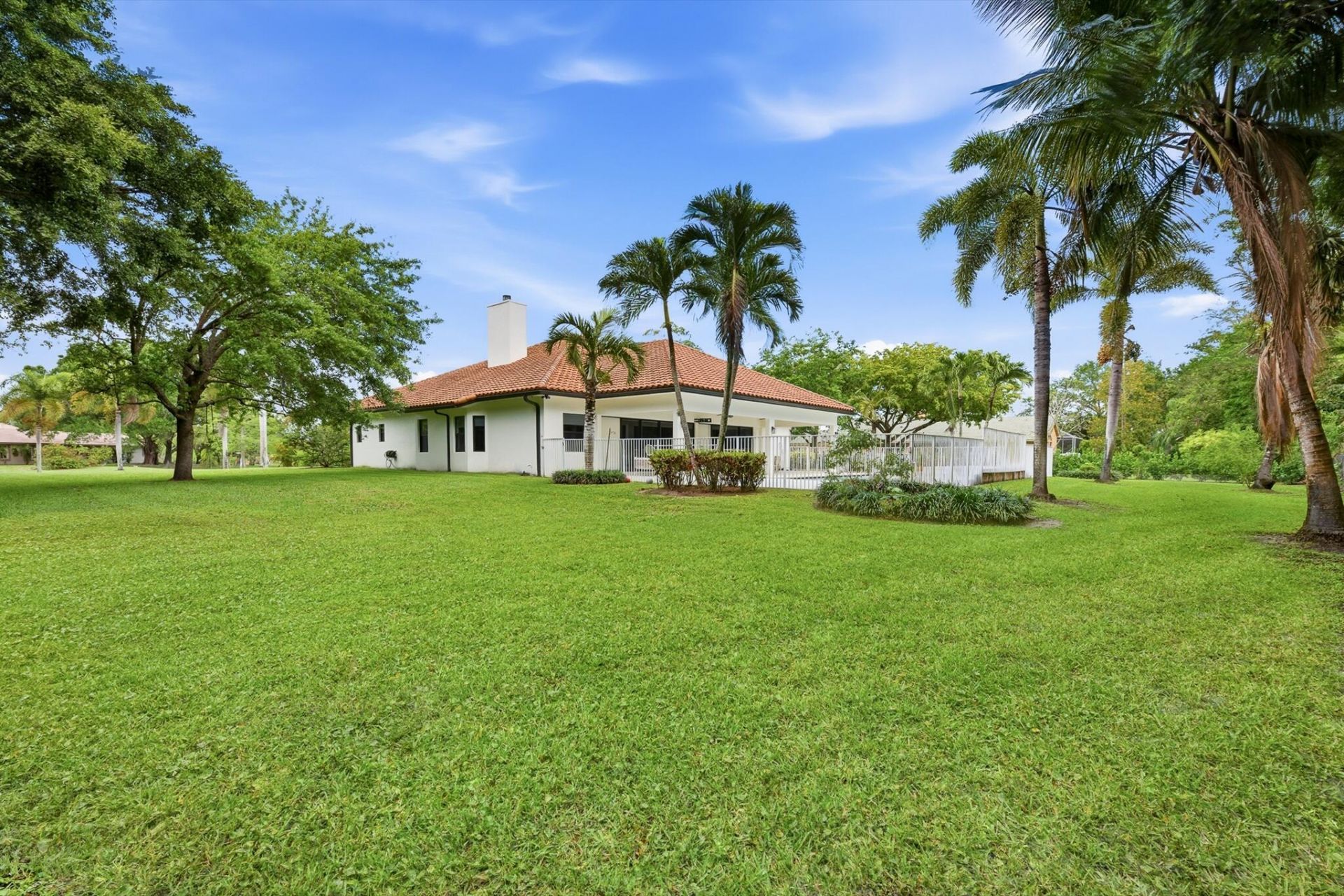 8717 Estate Drive, West Palm Beach, FL 33411 Photo