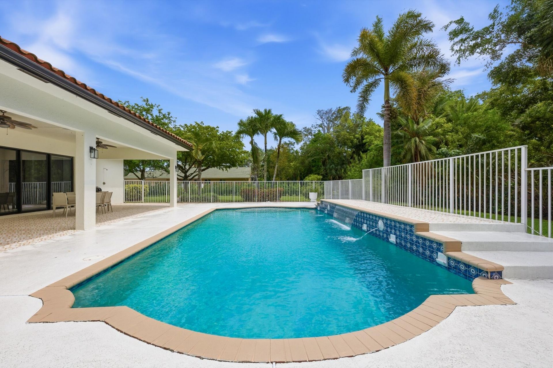 8717 Estate Drive, West Palm Beach, FL 33411 Photo