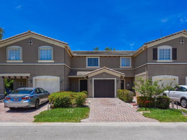 2257 SW MARSHFIELD Court, Unit 2257, Port St. Lucie, FL 34953