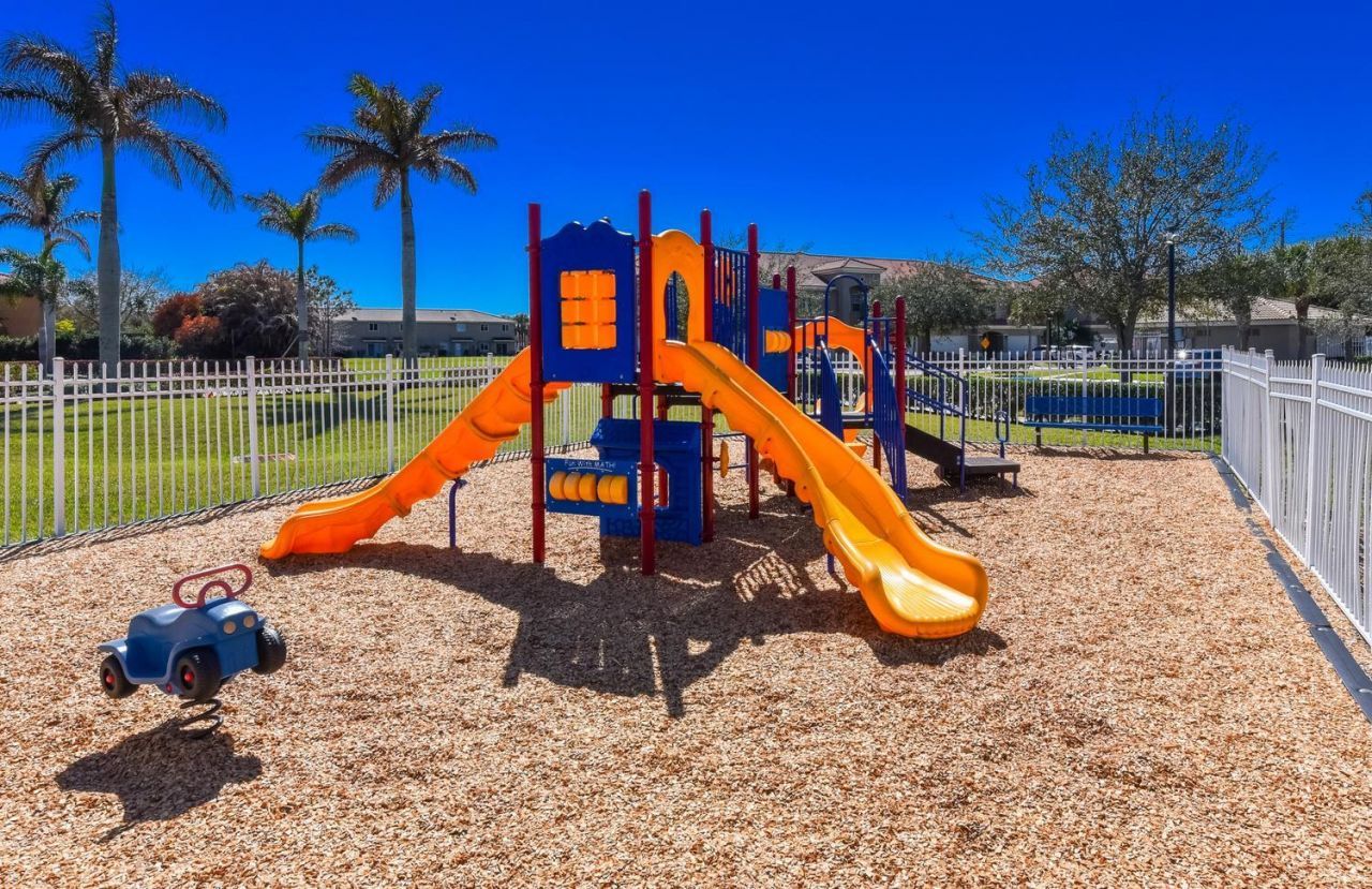 2257 SW Marshfield Court, Unit 2257, Port Saint Lucie, FL 34953 Photo