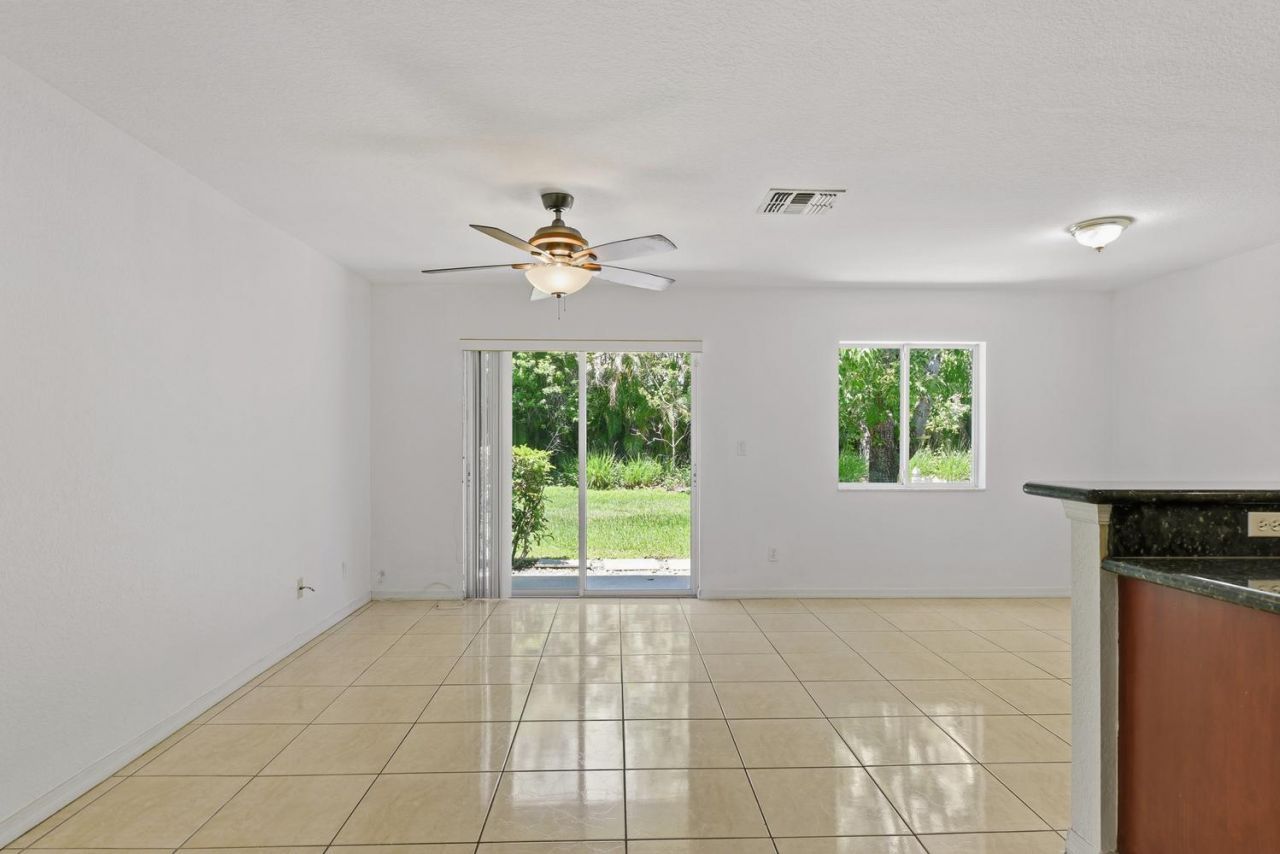 2257 SW Marshfield Court, Unit 2257, Port Saint Lucie, FL 34953 Photo
