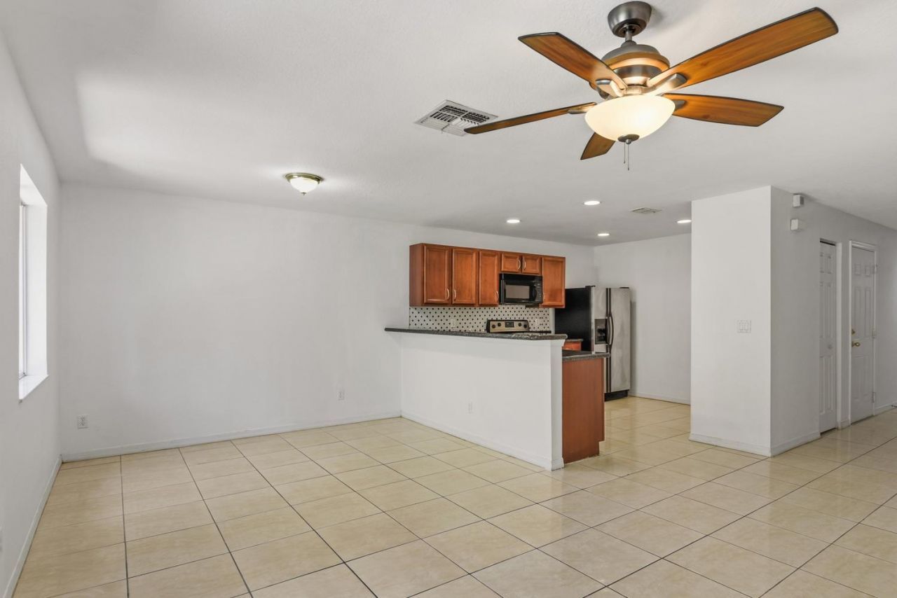 2257 SW Marshfield Court, Unit 2257, Port Saint Lucie, FL 34953 Photo