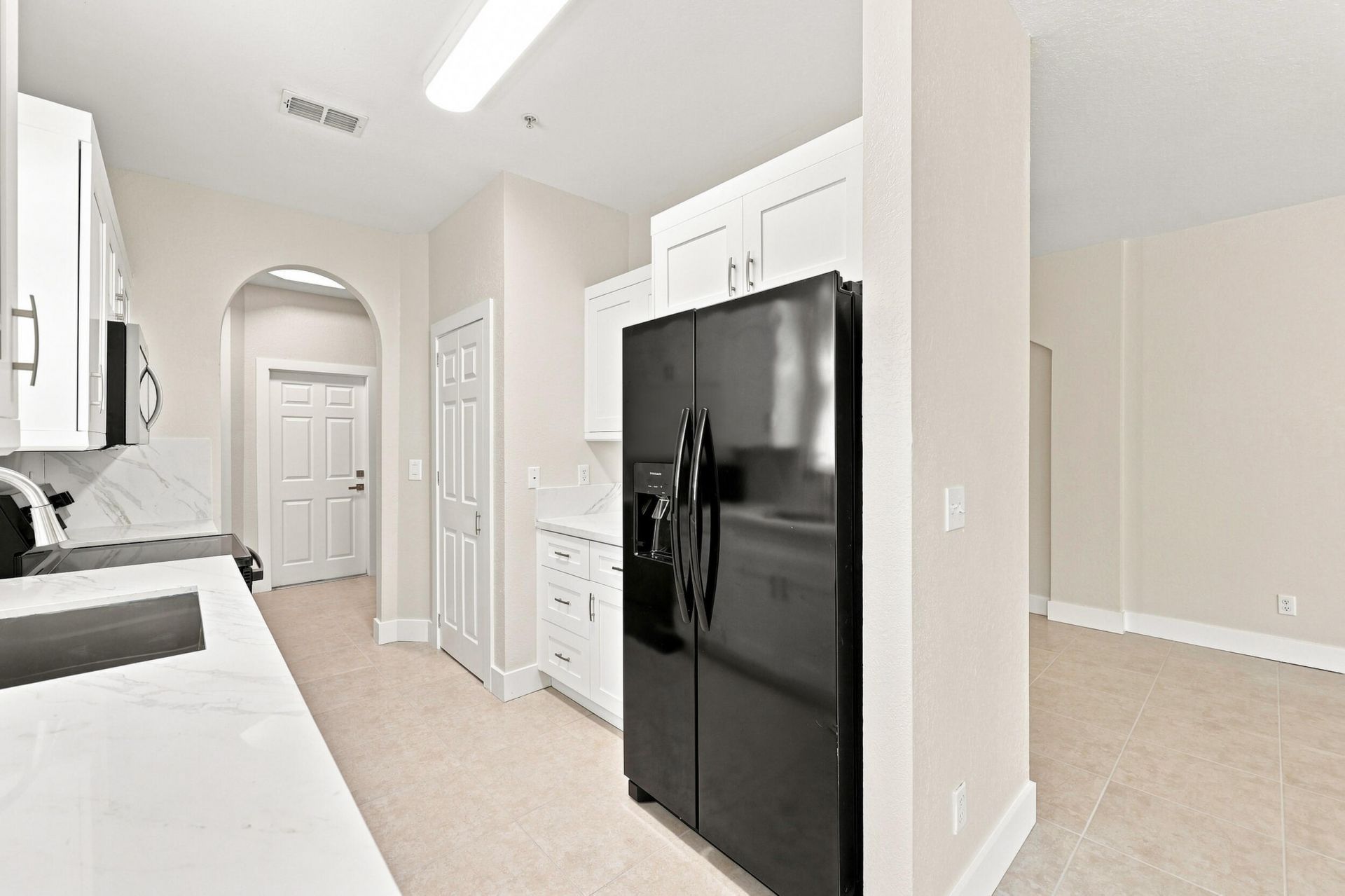 813 Pipers Cay Drive, West Palm Beach, FL 33415 Photo
