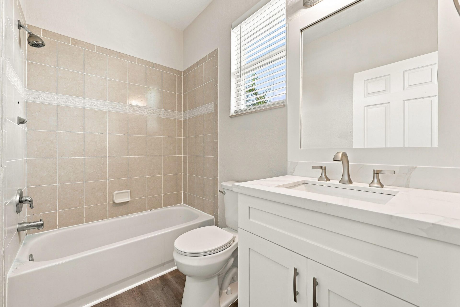 813 Pipers Cay Drive, West Palm Beach, FL 33415 Photo