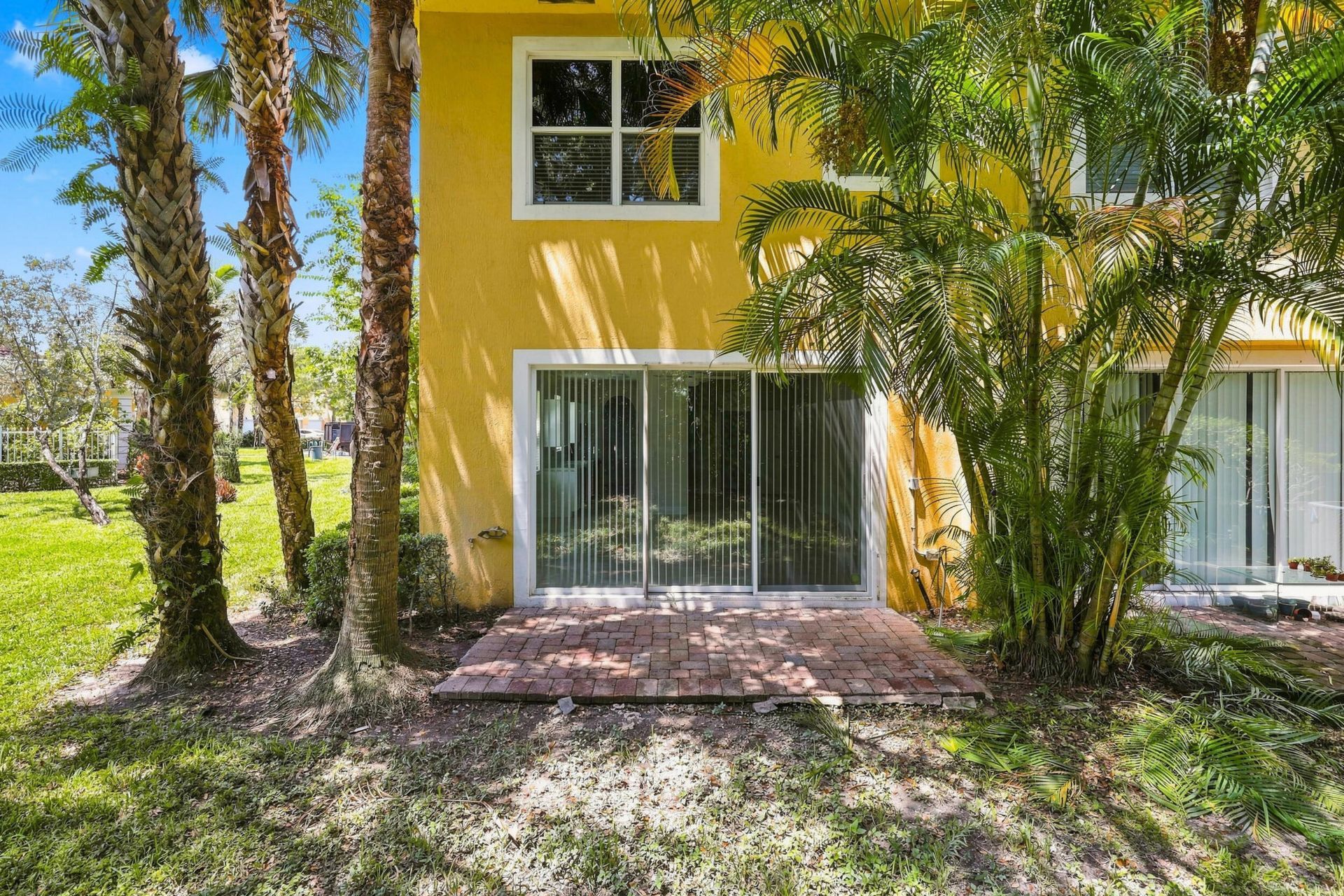813 Pipers Cay Drive, West Palm Beach, FL 33415 Photo