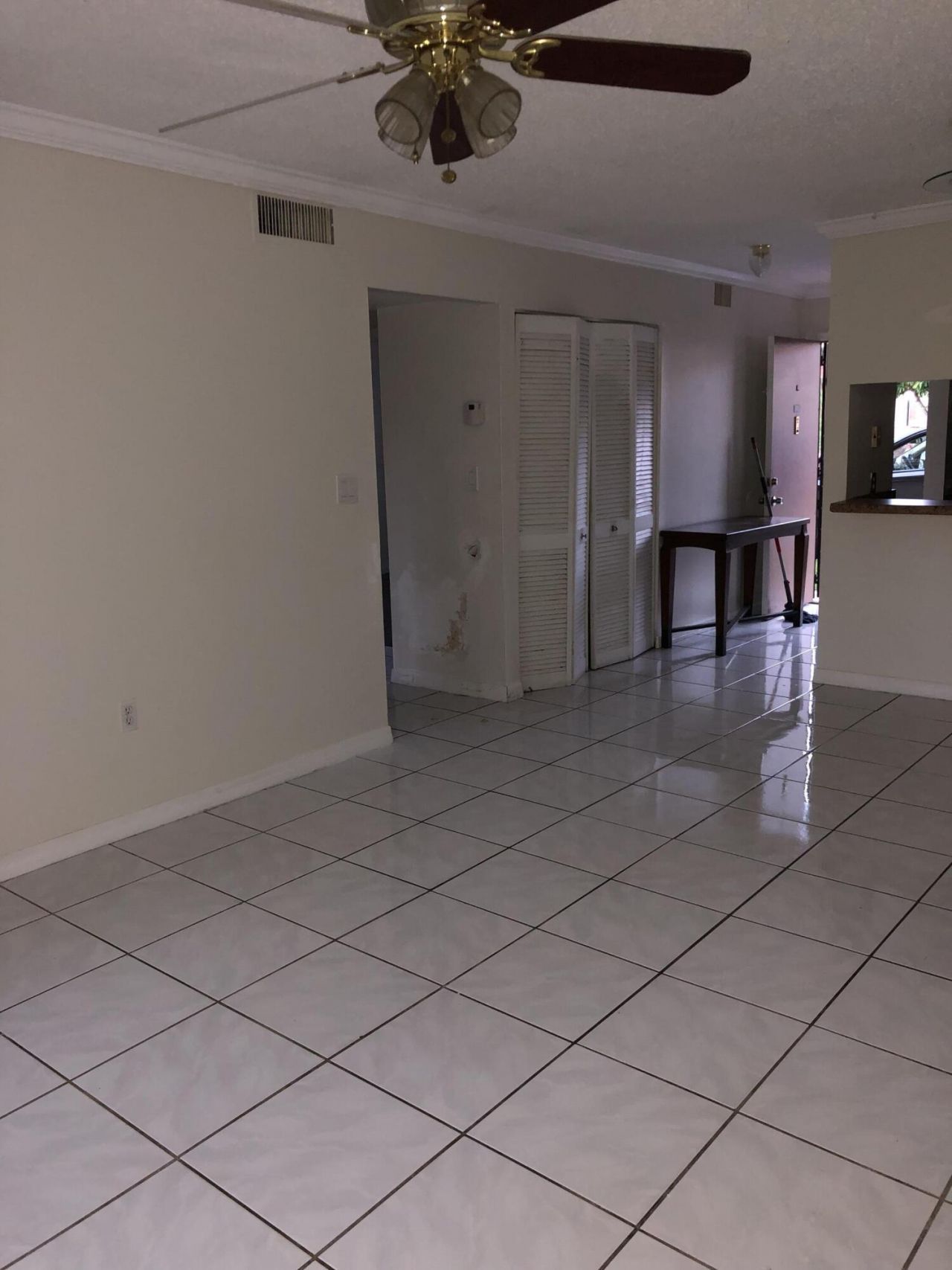 6112 Forest Hill Boulevard, Unit 105, West Palm Beach, FL 33415 Photo