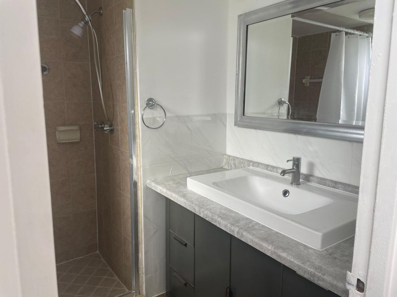 2851 Somerset Drive, Unit 111, Lauderdale Lakes, FL 33311 Photo
