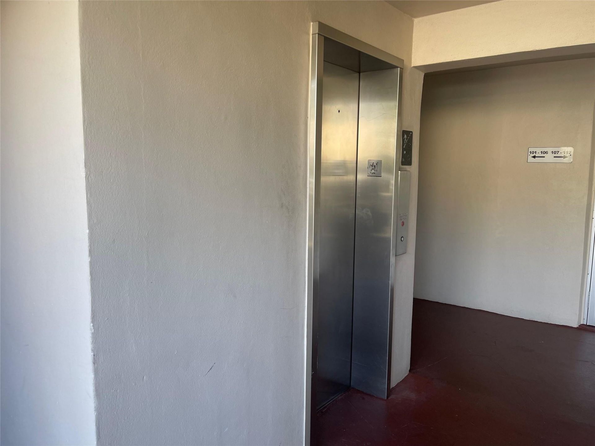 2566 S Garden Drive S, Unit 108, Lake Worth, FL 33461 Photo