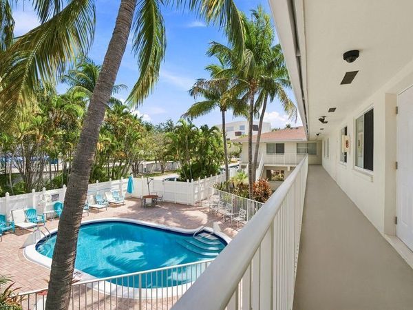 1872 NE 46TH Street, Unit D10, Fort Lauderdale, FL 33308
