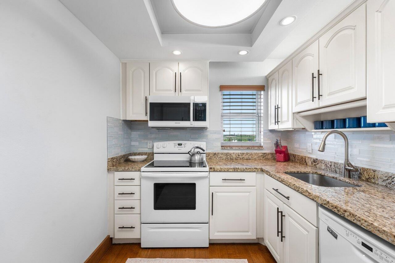 4505 S Ocean Boulevard, Unit 502, Highland Beach, FL 33487 Photo