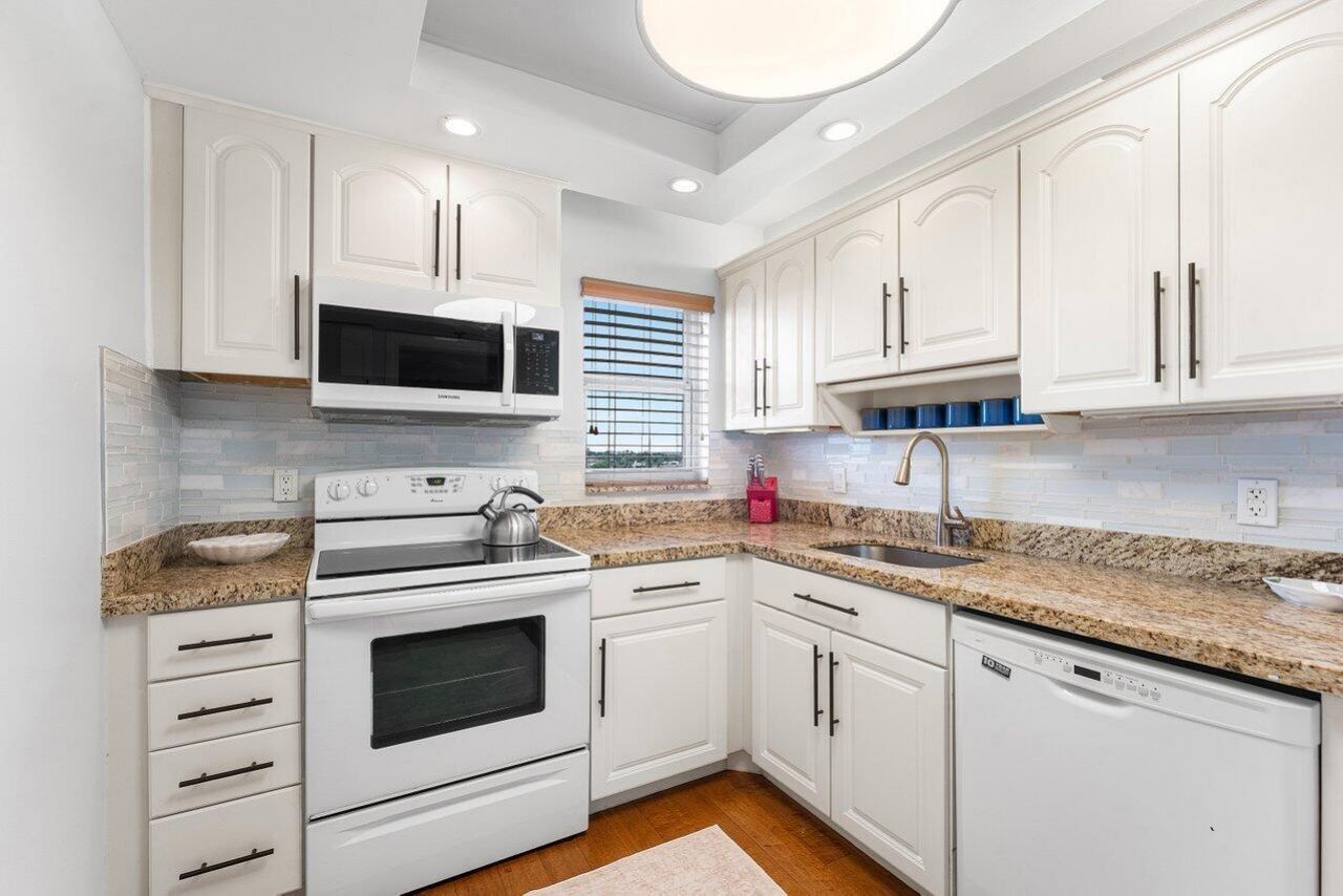 4505 S Ocean Boulevard, Unit 502, Highland Beach, FL 33487 Photo