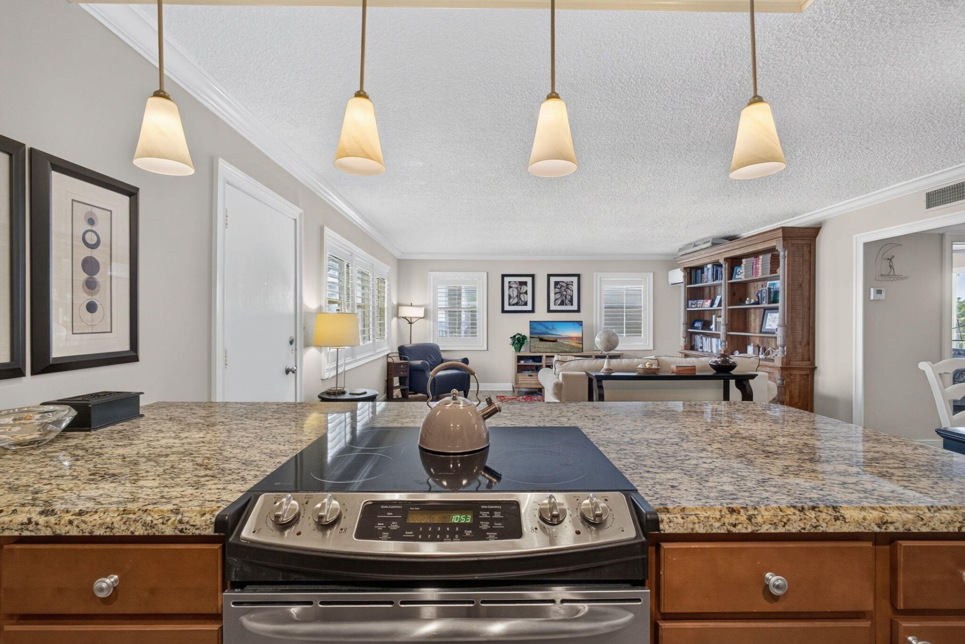 3600 N Ocean Drive, Unit 324, Riviera Beach, FL 33404 Photo