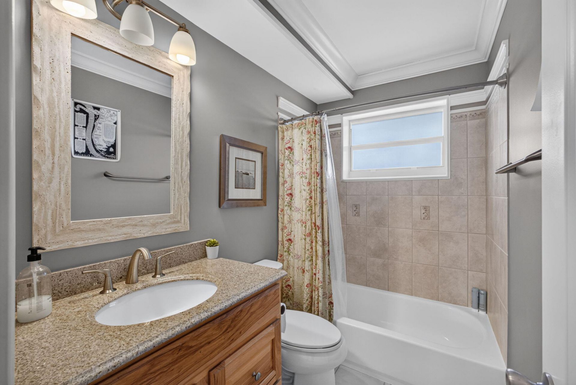 3600 N Ocean Drive, Unit 324, Riviera Beach, FL 33404 Photo