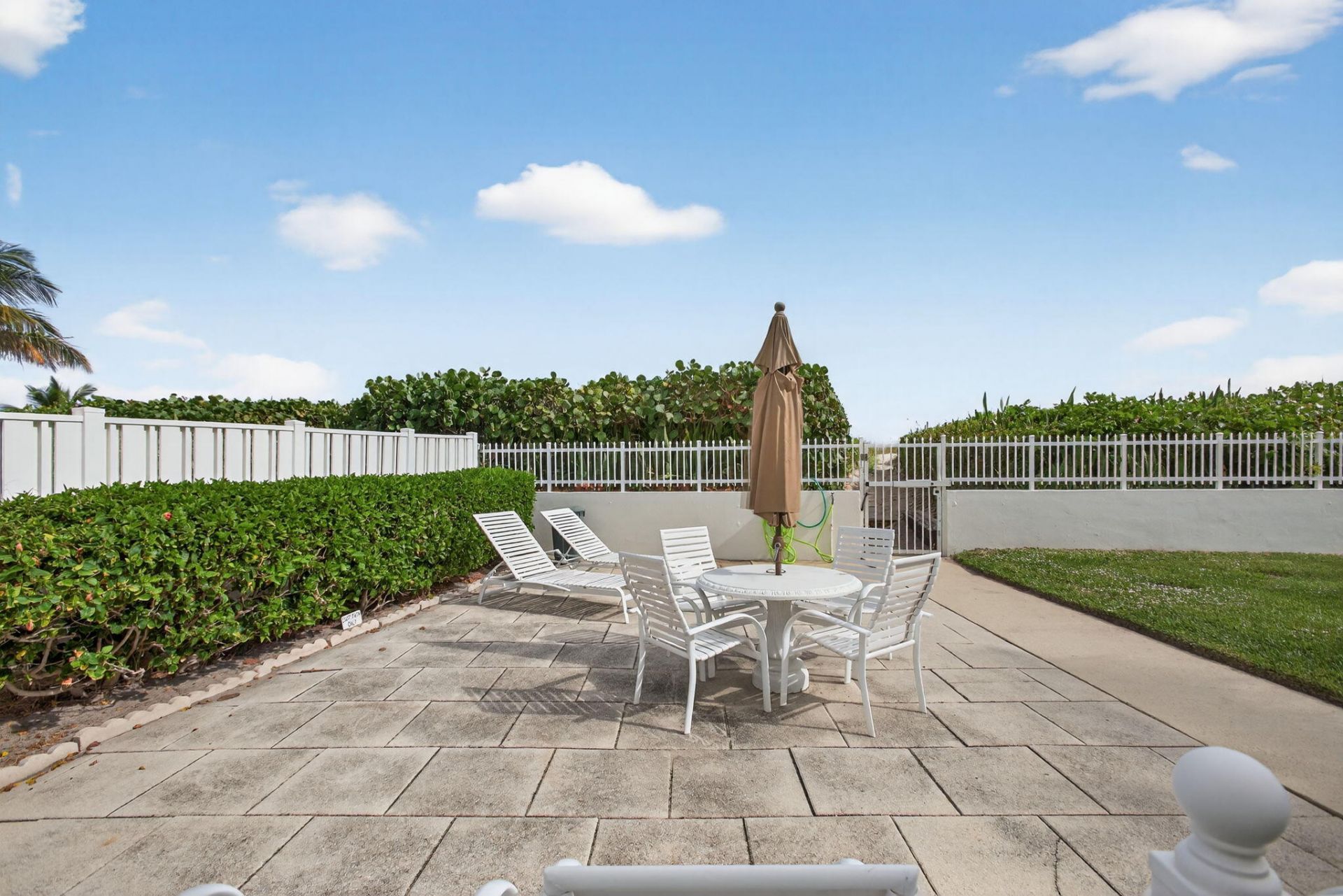 3600 N Ocean Drive, Unit 324, Riviera Beach, FL 33404 Photo