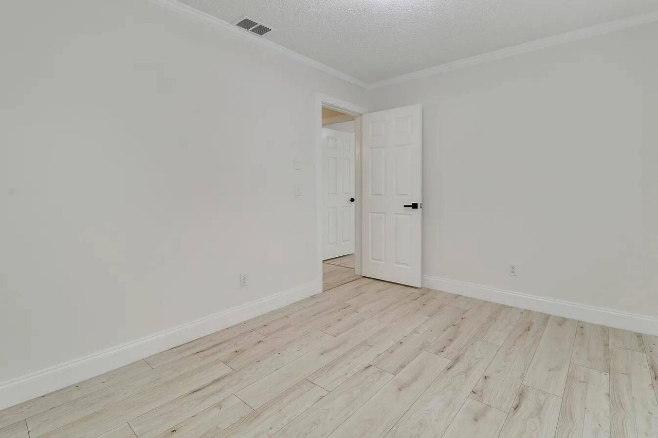 2558 SW Chestnut Lane, Port Saint Lucie, FL 34953 Photo