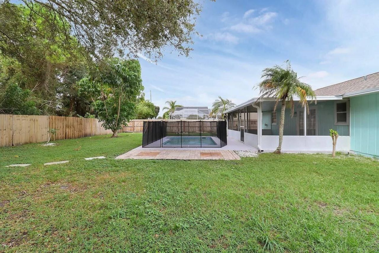 2558 SW Chestnut Lane, Port Saint Lucie, FL 34953 Photo