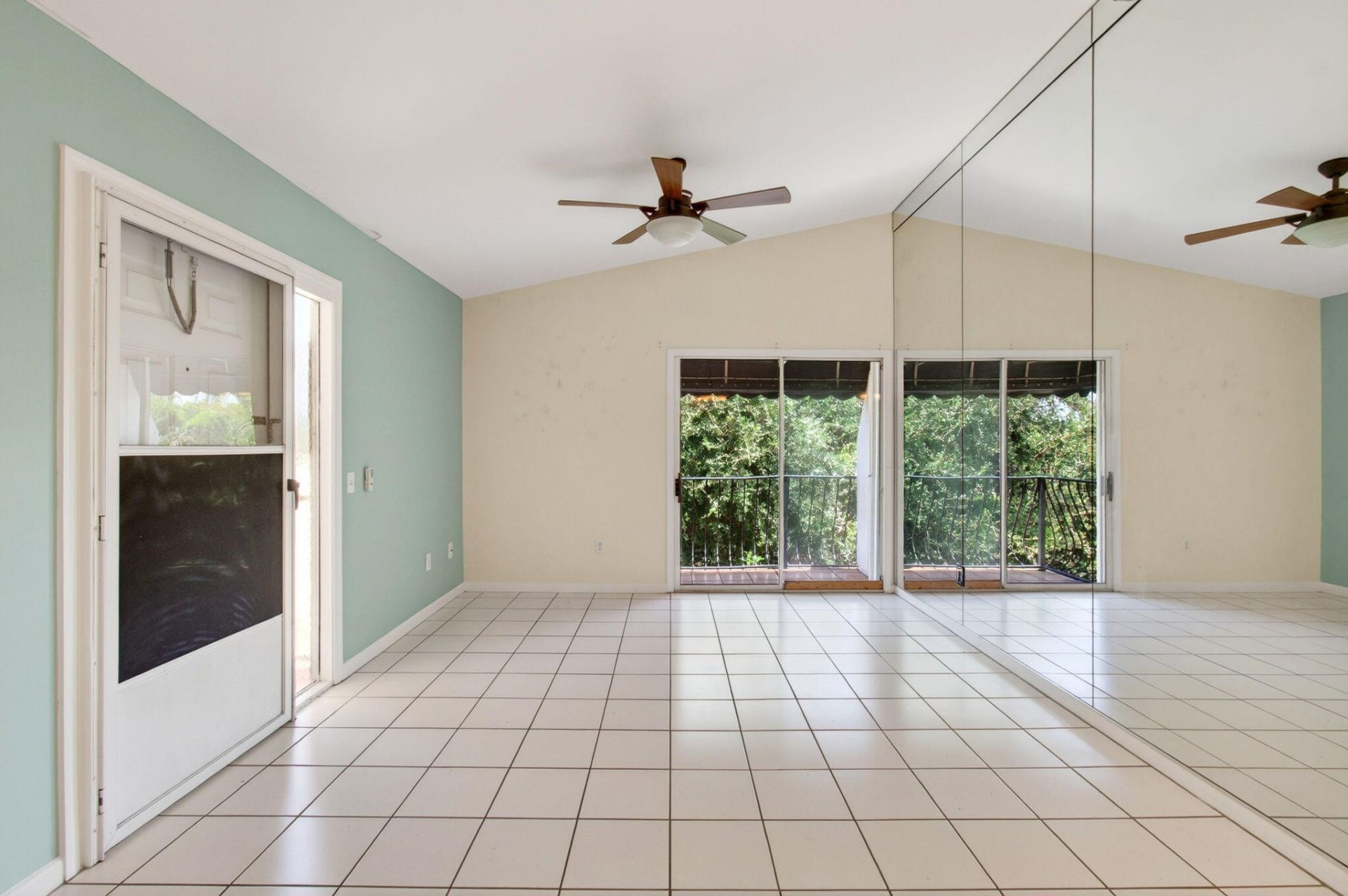 179 Waterside Drive, Unit 179, Hypoluxo, FL 33462 Photo