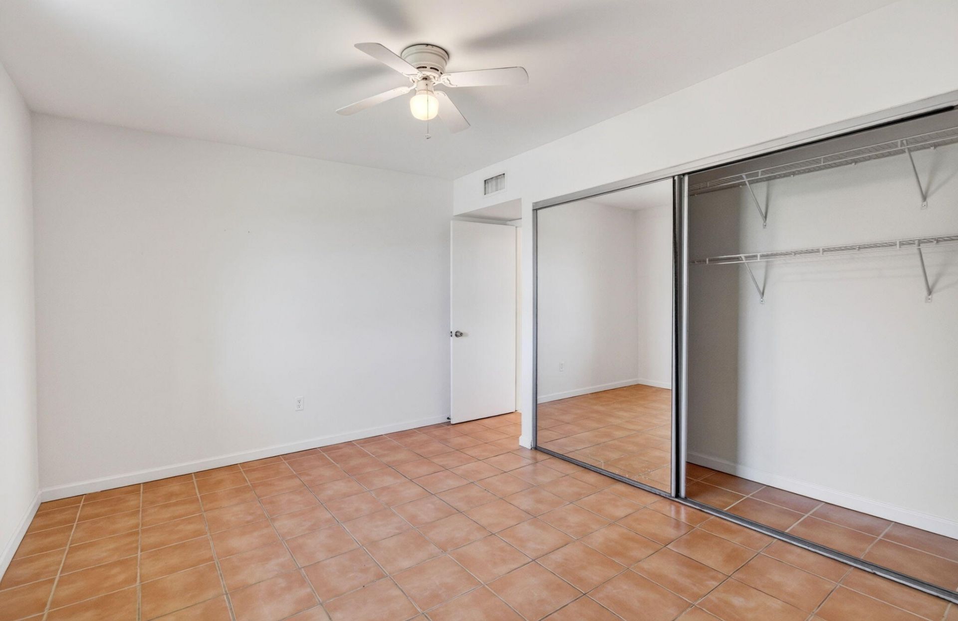 179 Waterside Drive, Unit 179, Hypoluxo, FL 33462 Photo