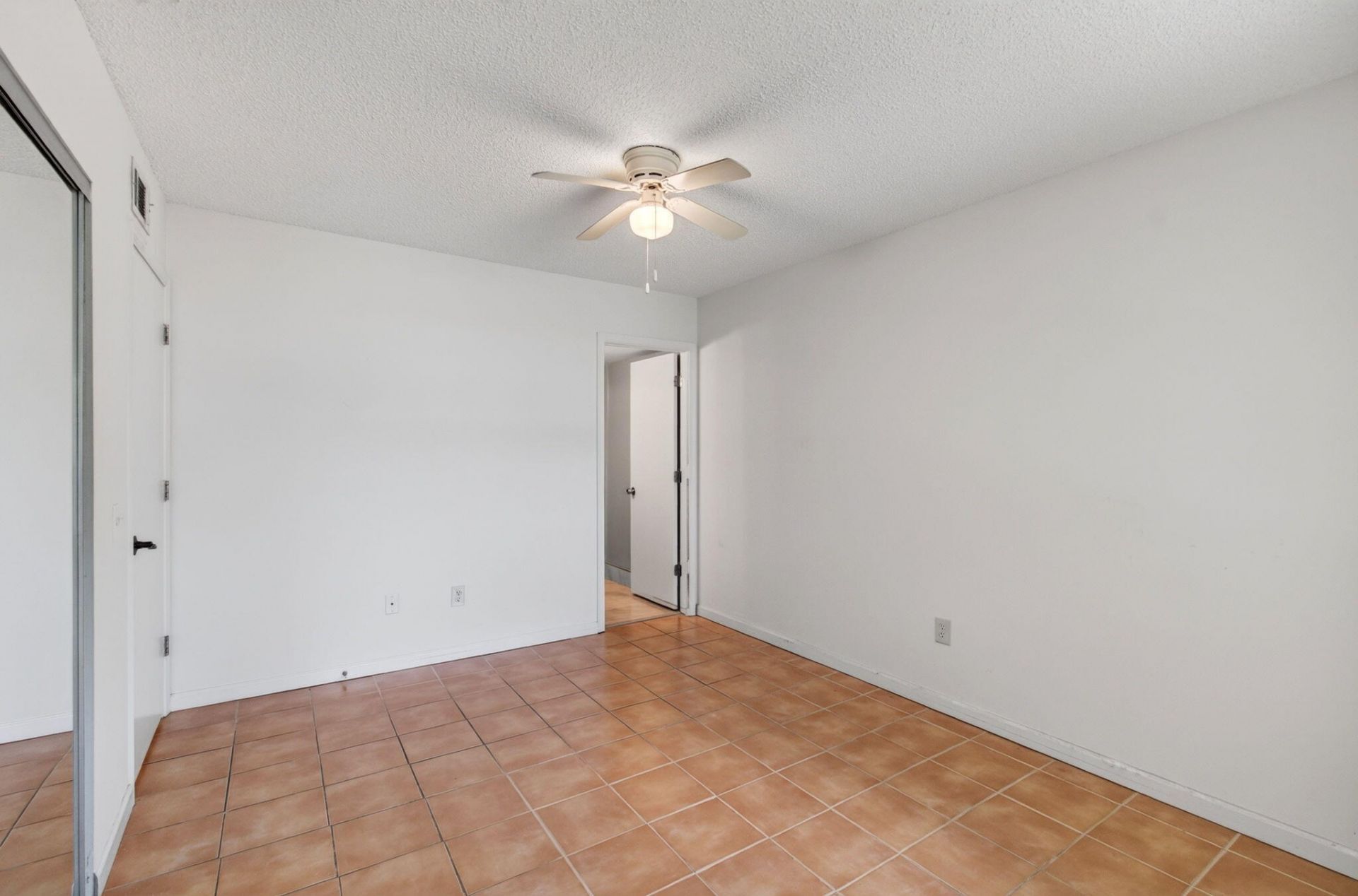 179 Waterside Drive, Unit 179, Hypoluxo, FL 33462 Photo