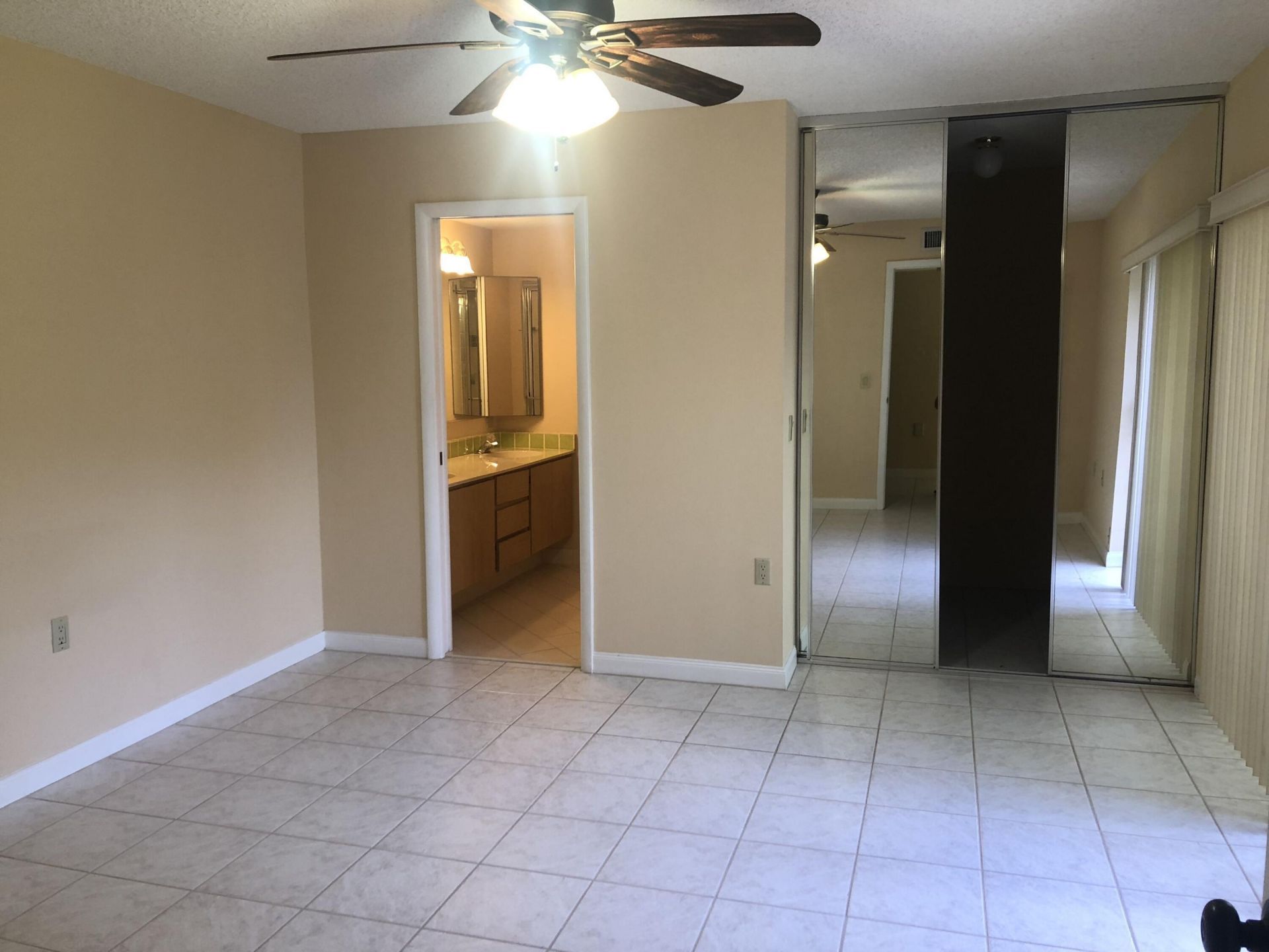 8008 80th Way, West Palm Beach, FL 33407 Photo