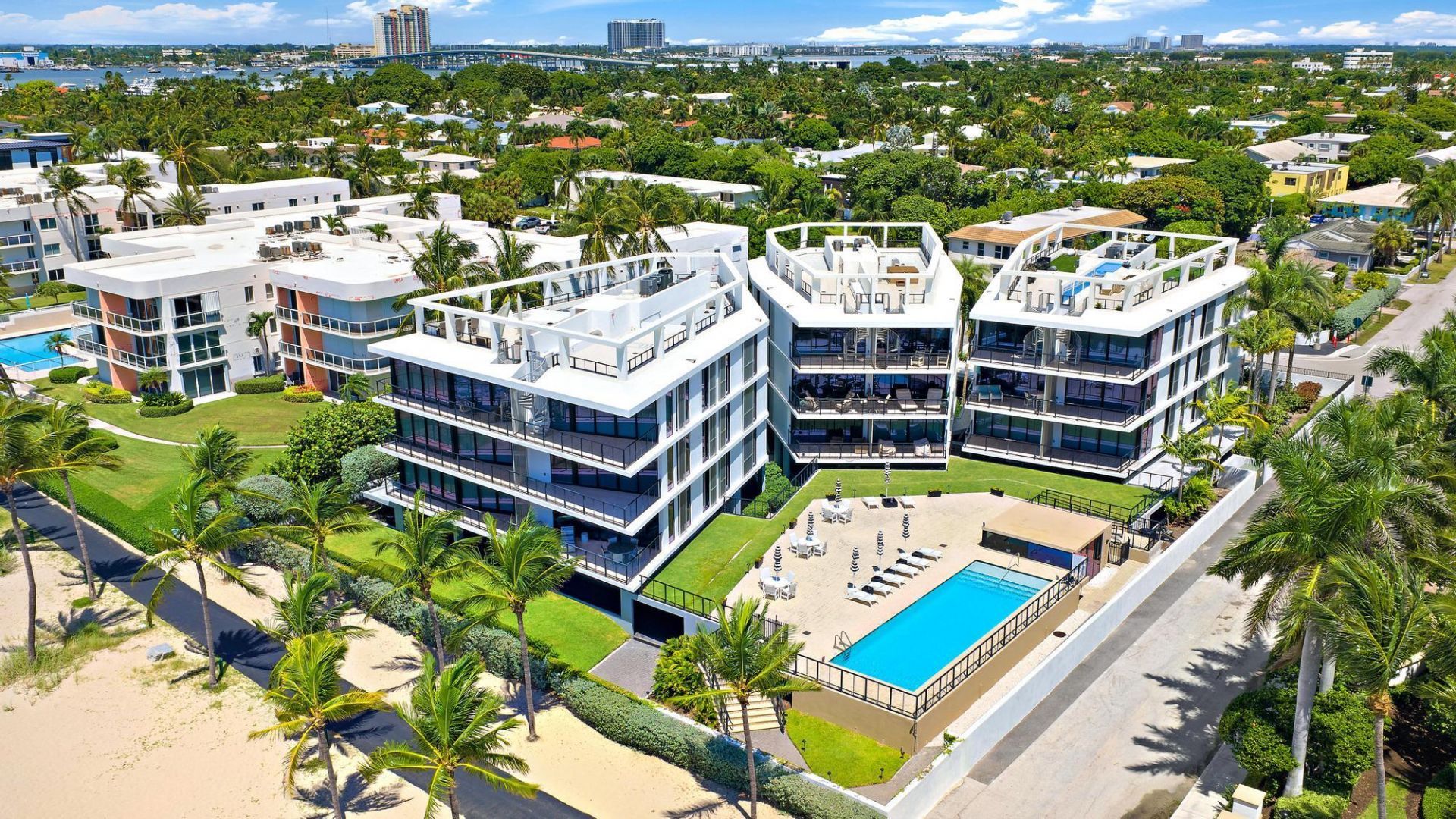106 Inlet Way, Unit 105, Palm Beach Shores, FL 33404 Photo
