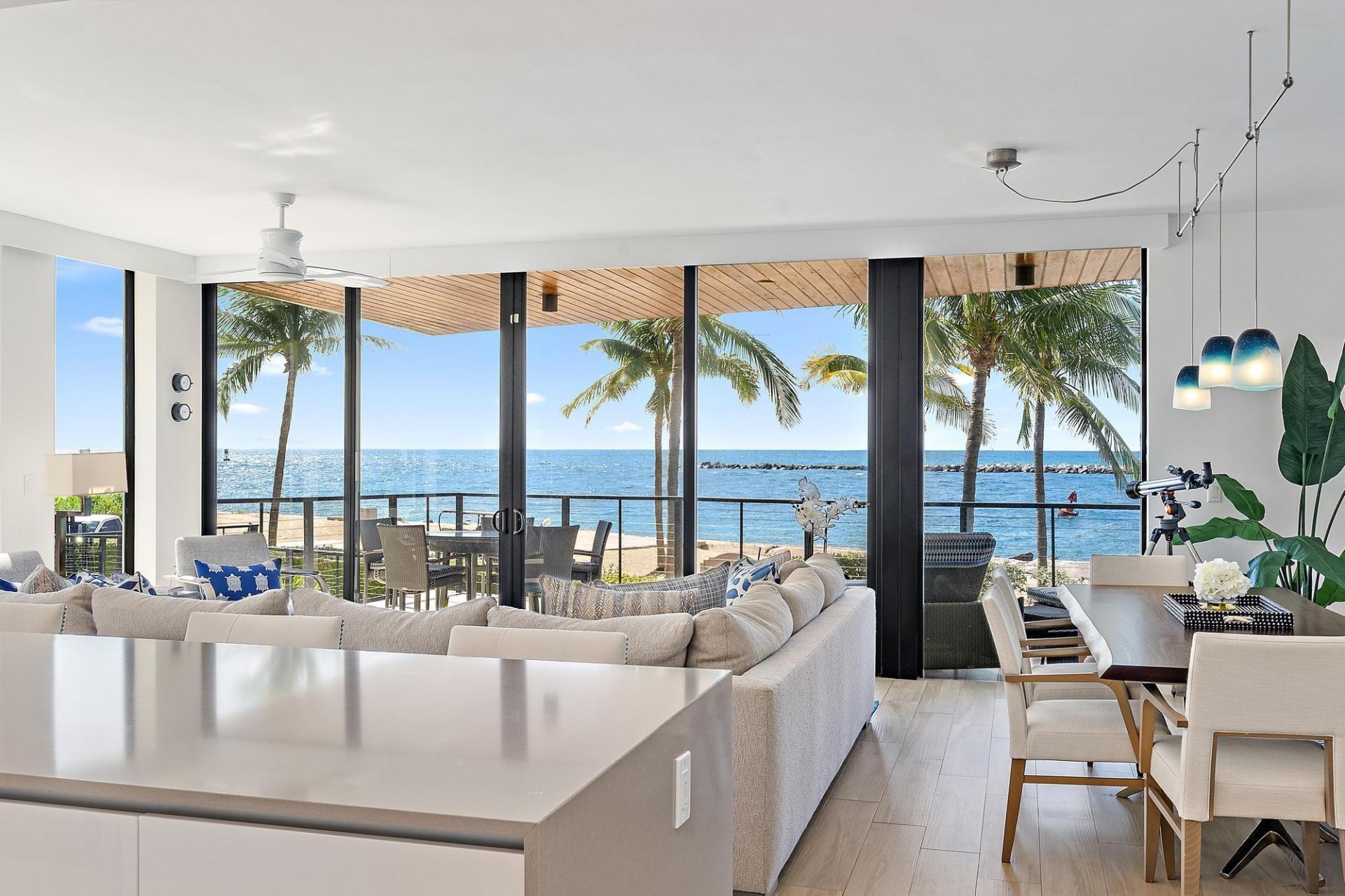 106 Inlet Way, Unit 105, Palm Beach Shores, FL 33404 Photo