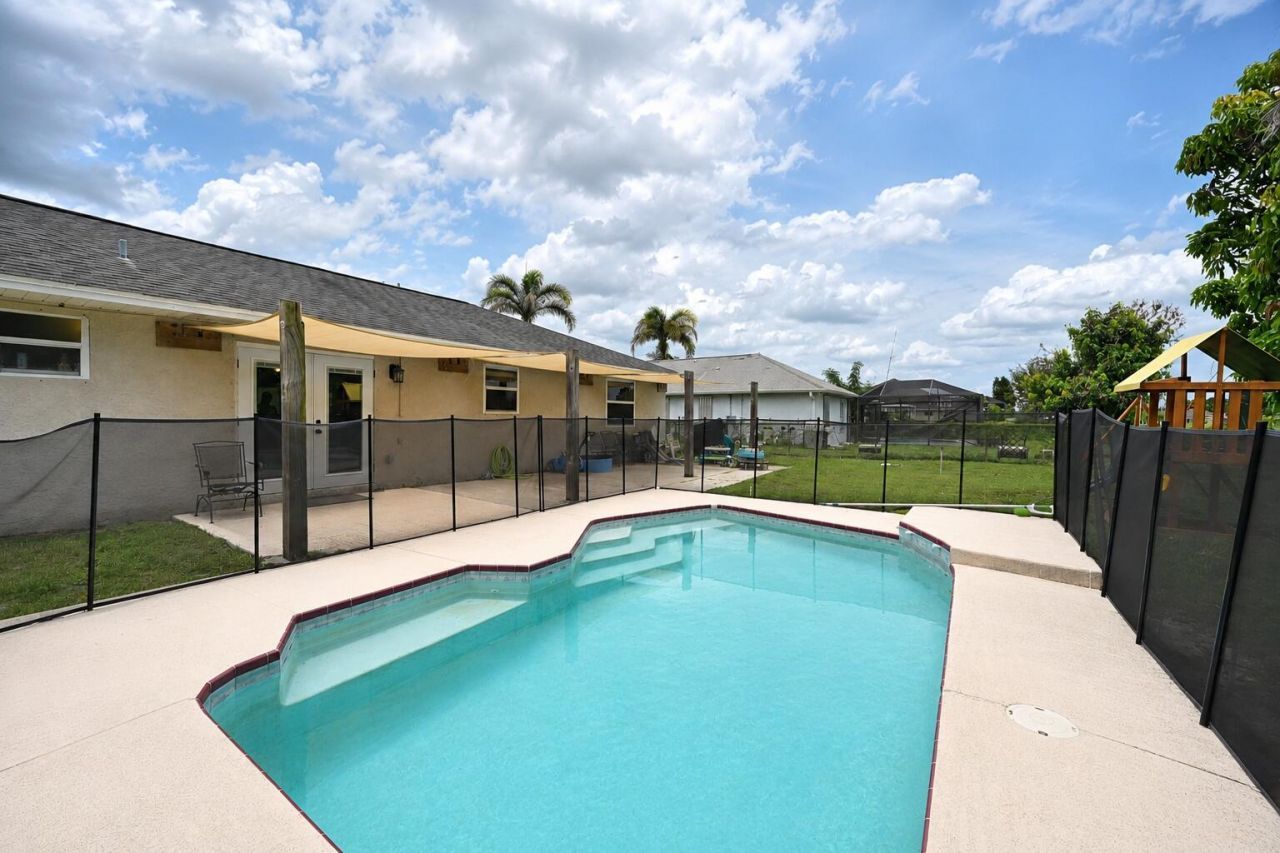 1755 SW Castinet Lane, Port Saint Lucie, FL 34953 Photo