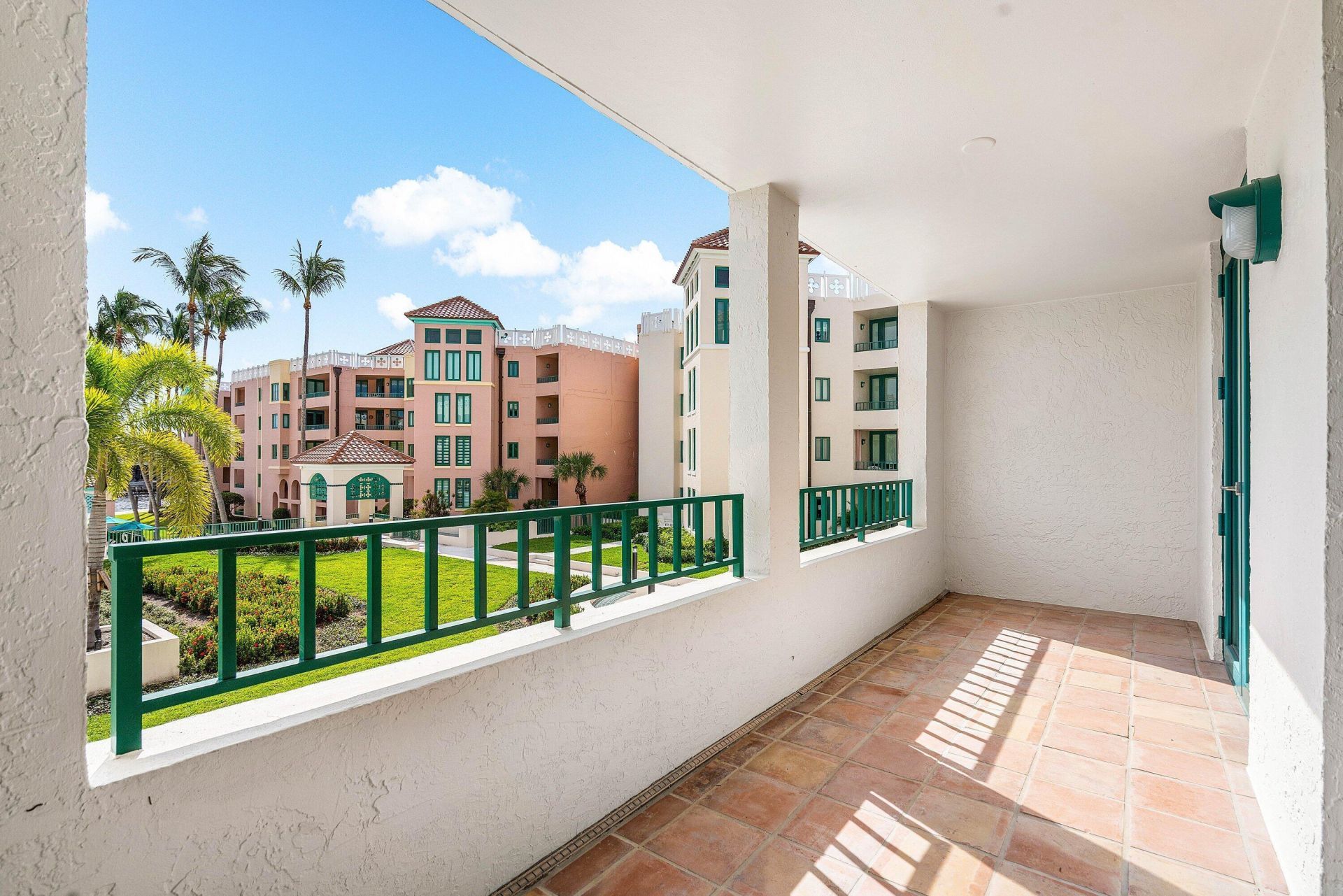 120 SE 5th Avenue, Unit 319, Boca Raton, FL 33432 Photo