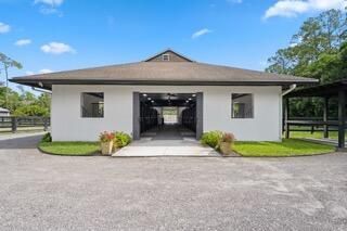 708 Rambling Drive Circle, Unit ~ Barn & A, Wellington, FL 33414 Photo