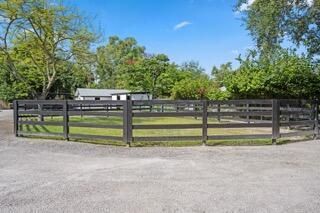 708 Rambling Drive Circle, Unit ~ Barn & A, Wellington, FL 33414 Photo