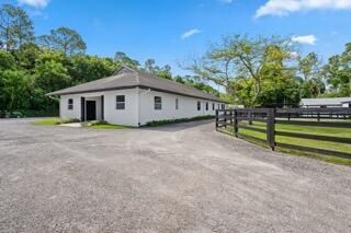 708 Rambling Drive Circle, Unit ~ Barn & A, Wellington, FL 33414 Photo