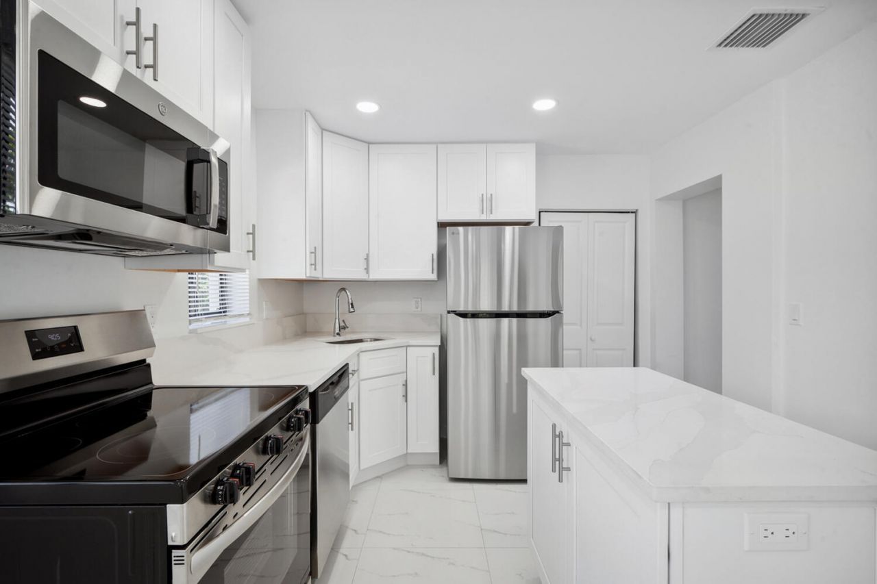 1009 14th Street, Unit #A, West Palm Beach, FL 33401 Photo