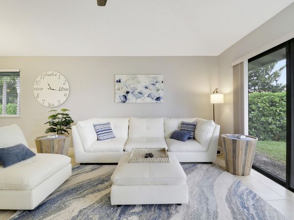 109 CLUB Drive, Palm Beach Gardens, FL 33418