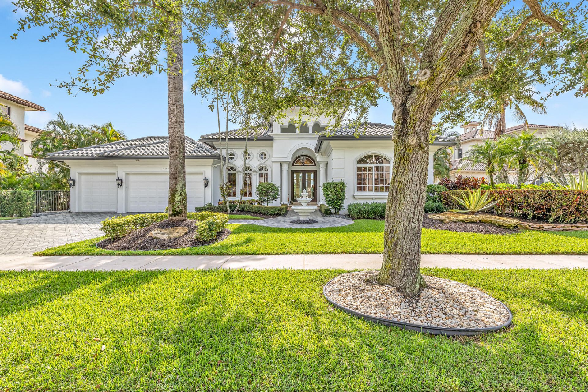 17582 Middle Lake Drive, Boca Raton, FL 33496 Photo