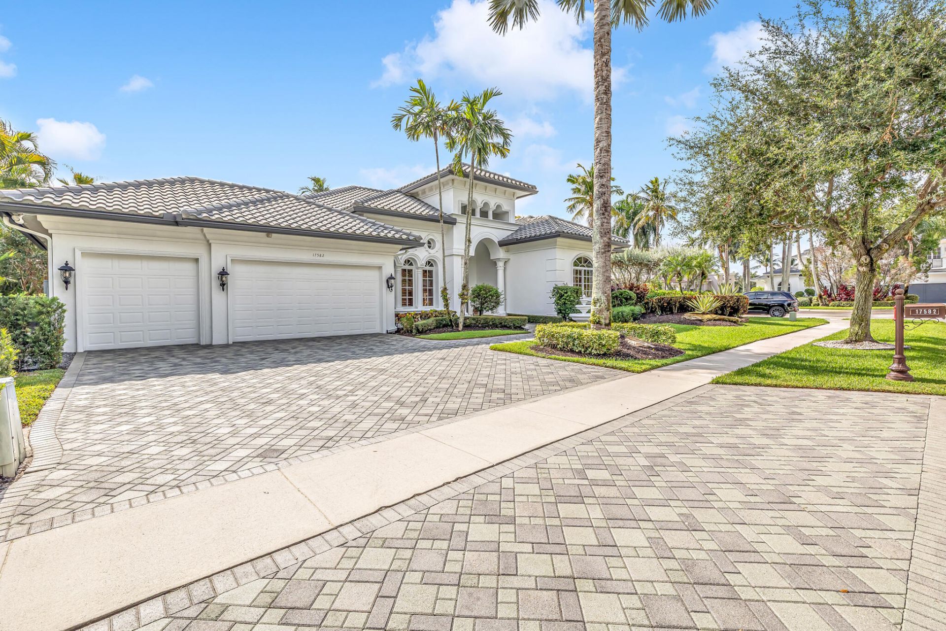 17582 Middle Lake Drive, Boca Raton, FL 33496 Photo
