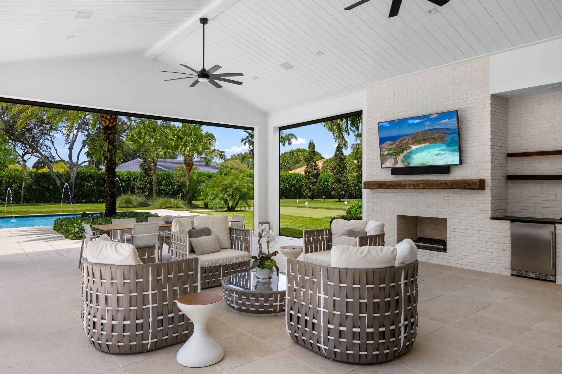 9 Country Road W, Village of Golf, FL 33436 Photo