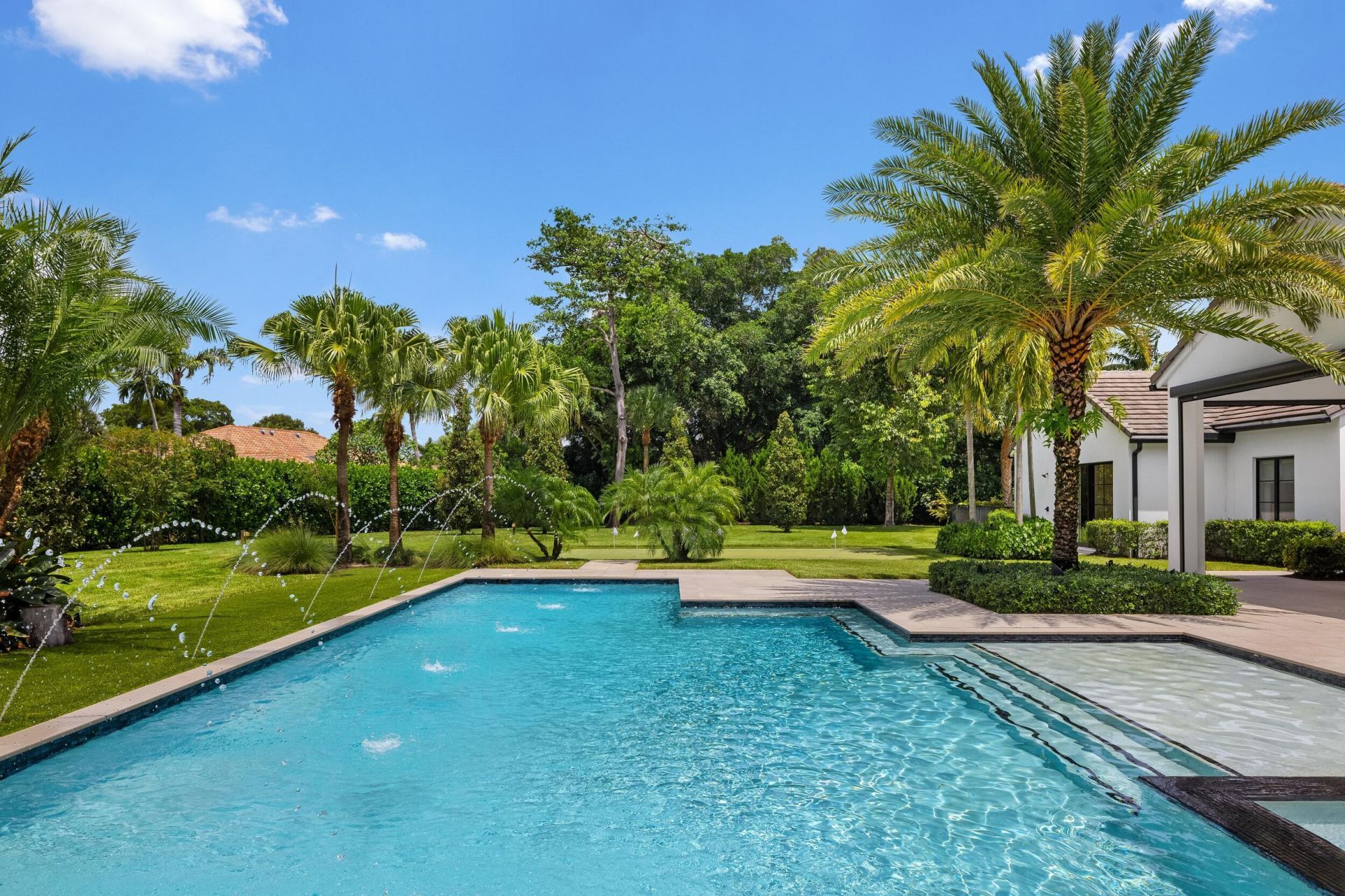 9 Country Road W, Village of Golf, FL 33436 Photo