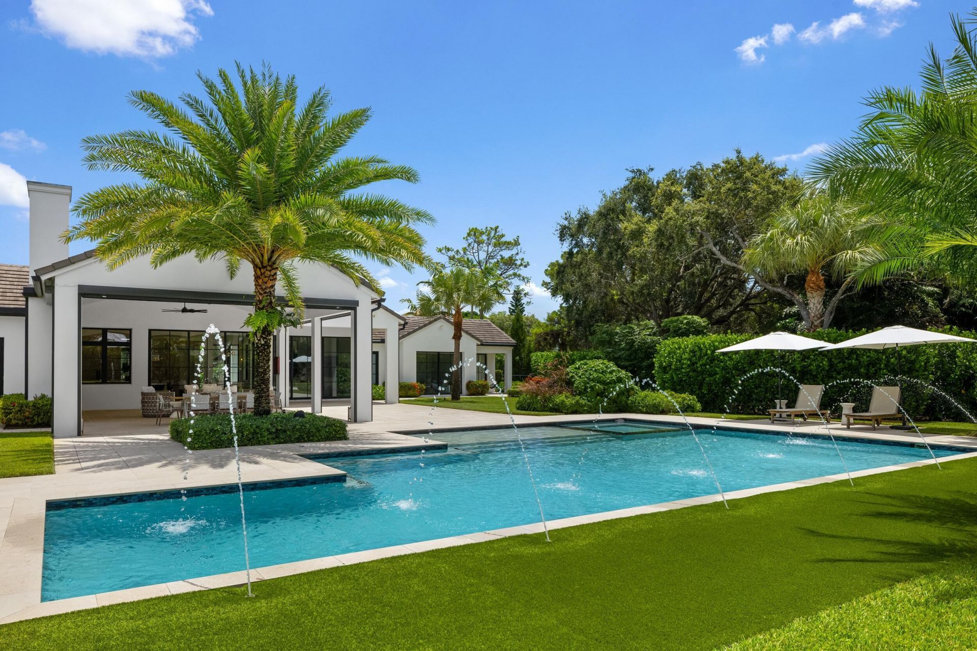 9 Country Road W, Village of Golf, FL 33436 Photo