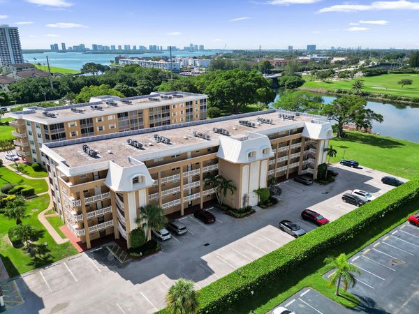 308 GOLFVIEW Road, Unit 406, North Palm Beach, FL 33408