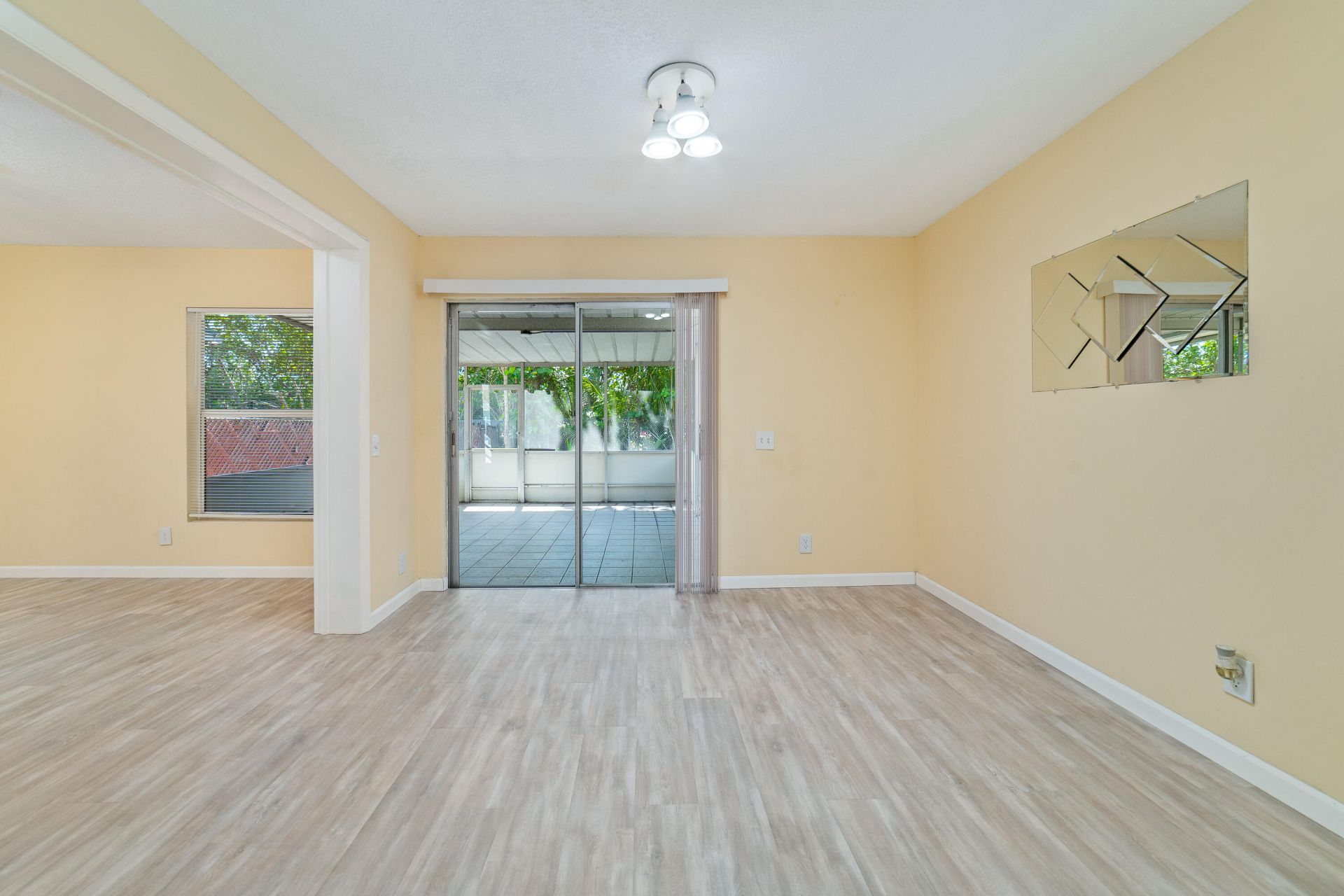 276 Sunshine Drive, Coconut Creek, FL 33066 Photo