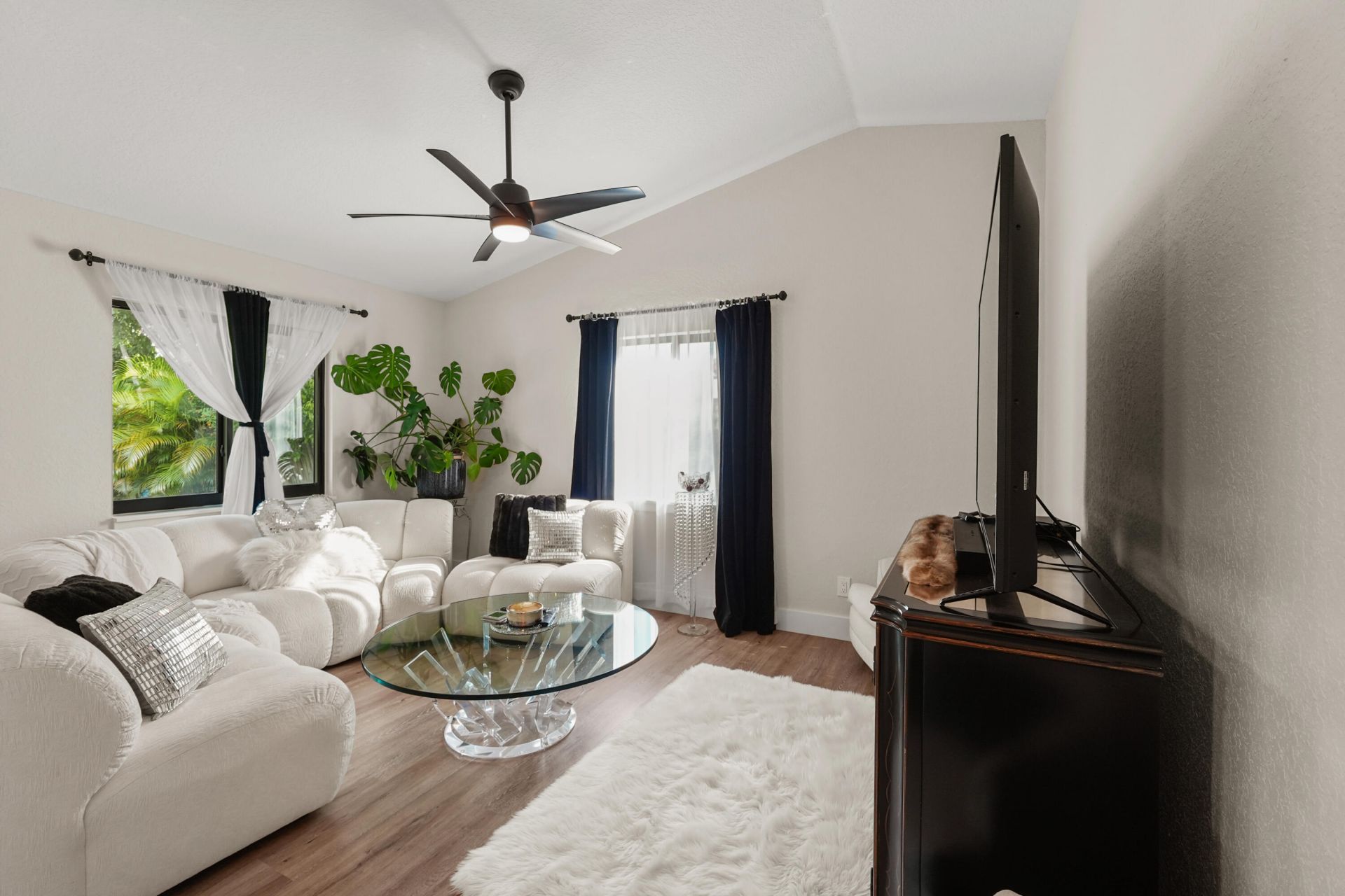 2749 Park Drive, Lake Worth, FL 33462 Photo