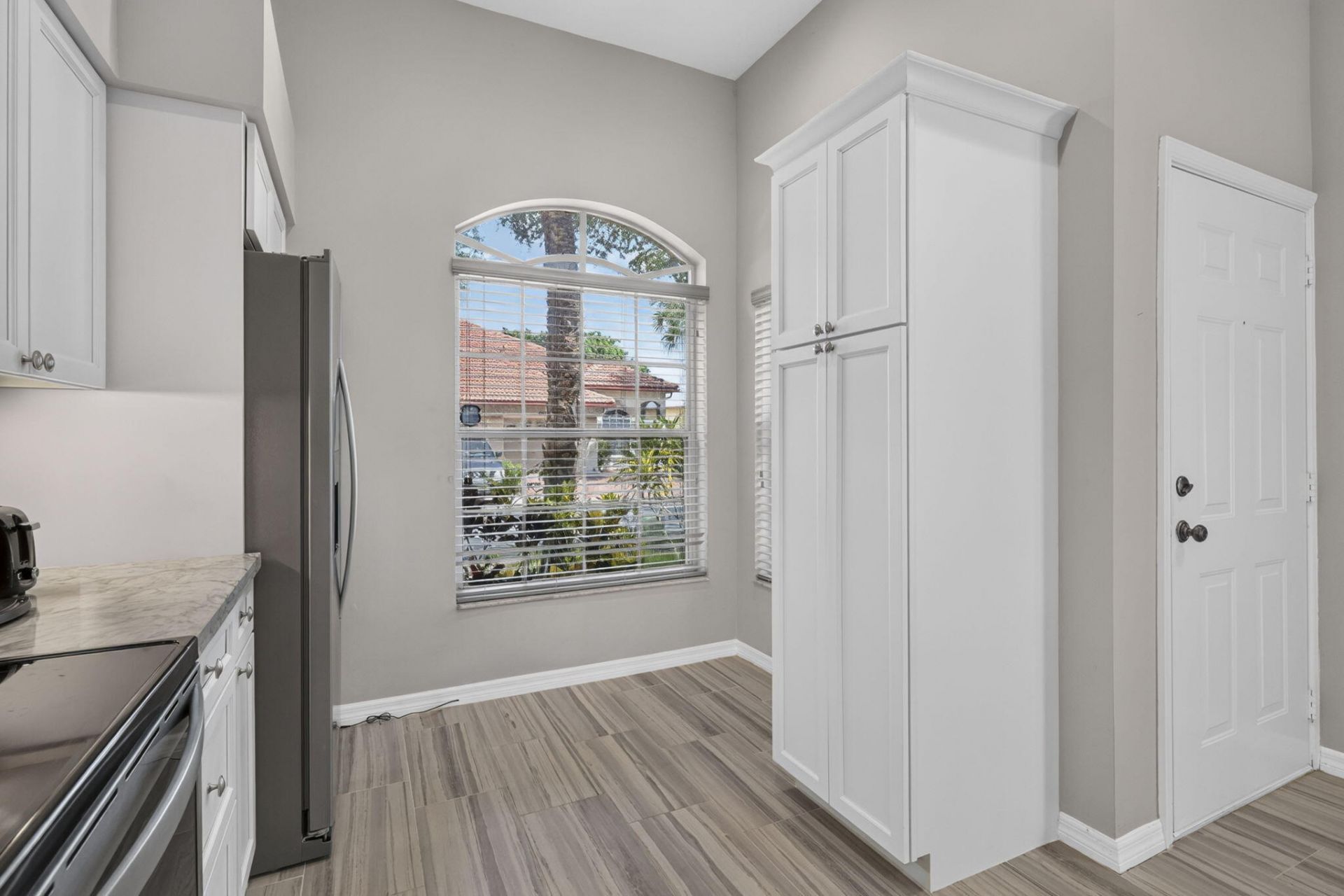 1020 Via Jardin, Riviera Beach, FL 33418 Photo